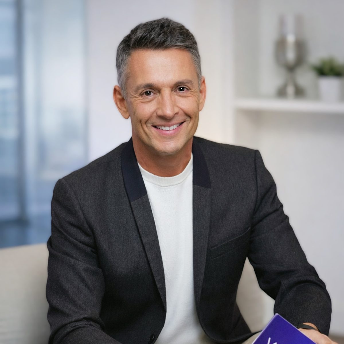 Stéphane Jobert - Host & Event Journalist